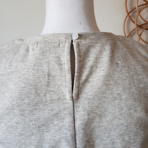 J. Crew Grey Sleeveless Blouse | Ruffle Hem | XS - Picture 6 of 10